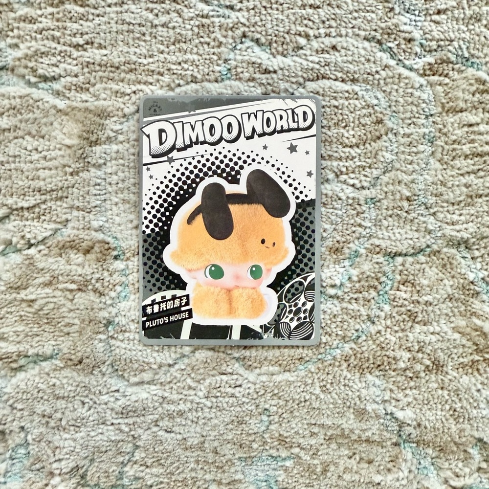 POP MART DIMOO WORLD x DISNEY Series Vinyl Plush Keychain - Pluto’s House - Picture 4 of 6